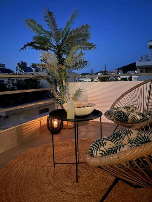 Cozy Apartment Opposite The Beach 아테네 외부 사진
